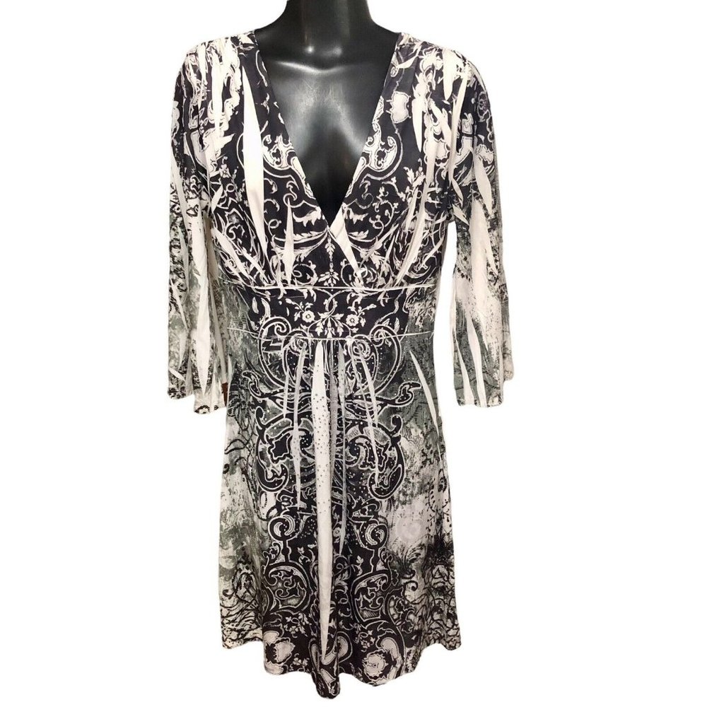 Vintage Girl Dress Junior XL Black White Green Floral Embellished V-Neck Stretch